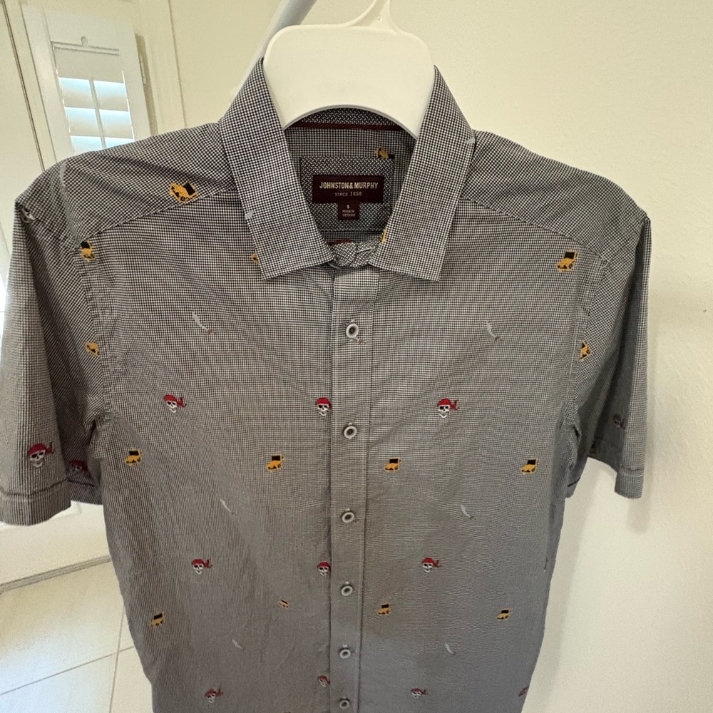 Johnston & Murphy Black and White Pirate Themed Shirt with Embroidered Accents